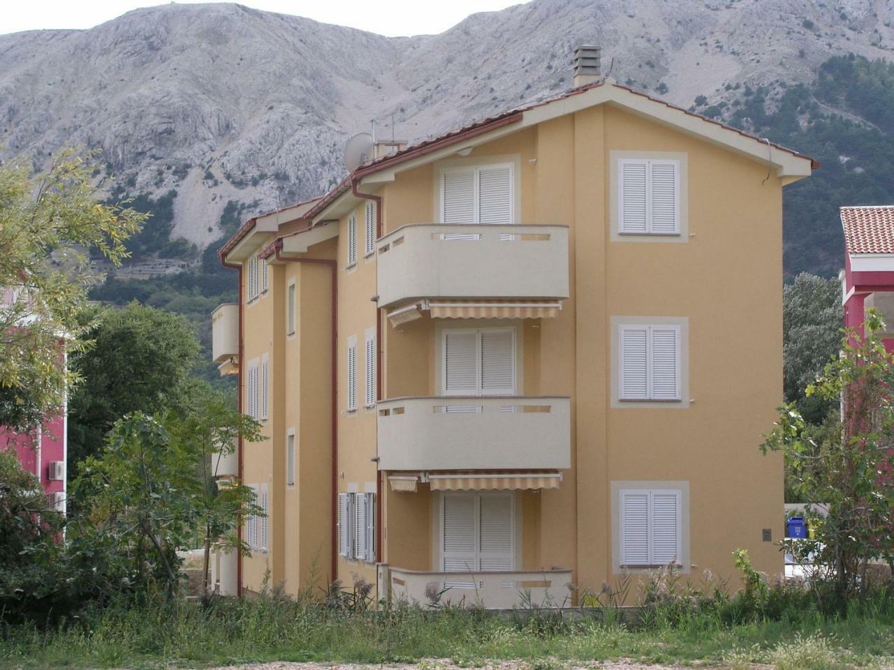 Villamarebaska Buitenkant foto