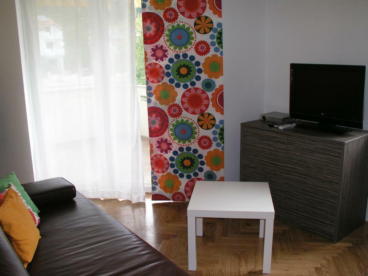 Villamarebaska Buitenkant foto